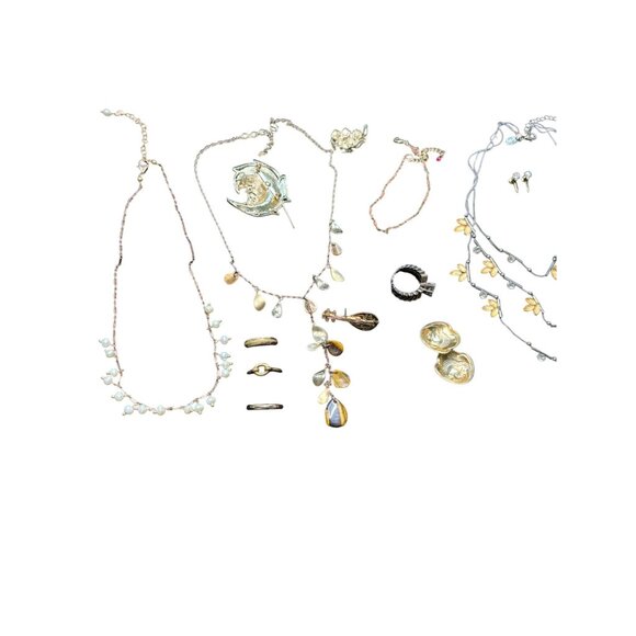 Vintage Jewelry Lot With Necklaces (Monet) Bracelets Earrings & Brooches Mixed M - Picture 6 of 16